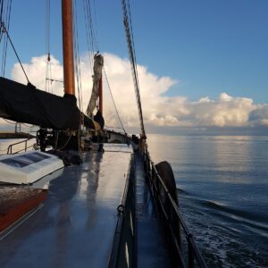 Yogazeilen@goudenvlootzeilreizen